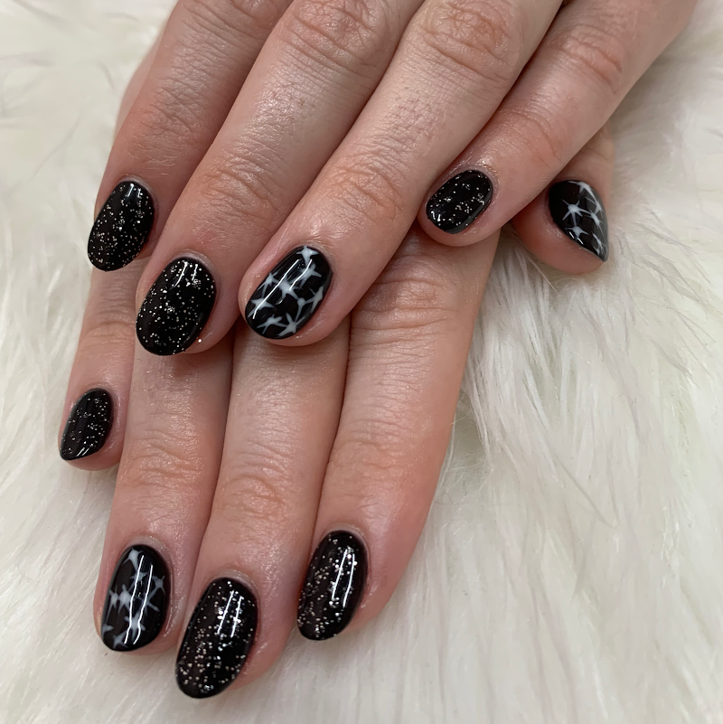 Nail Salon at Pham Nail Studio in Chicago