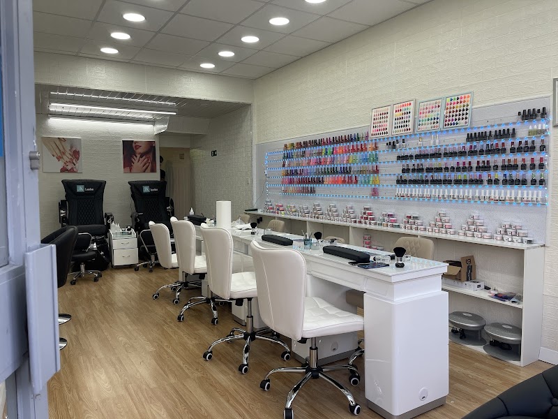 Nail Salon at Tes Nails Hackney in London