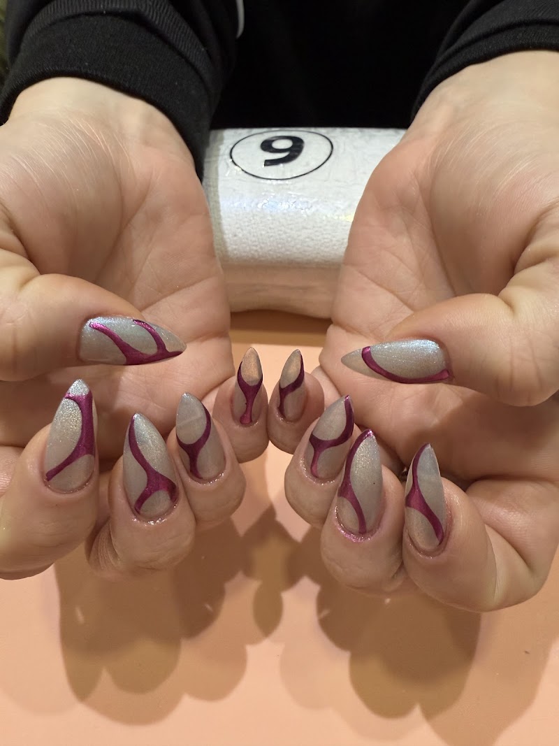 Abstract Nails nail design by V nail