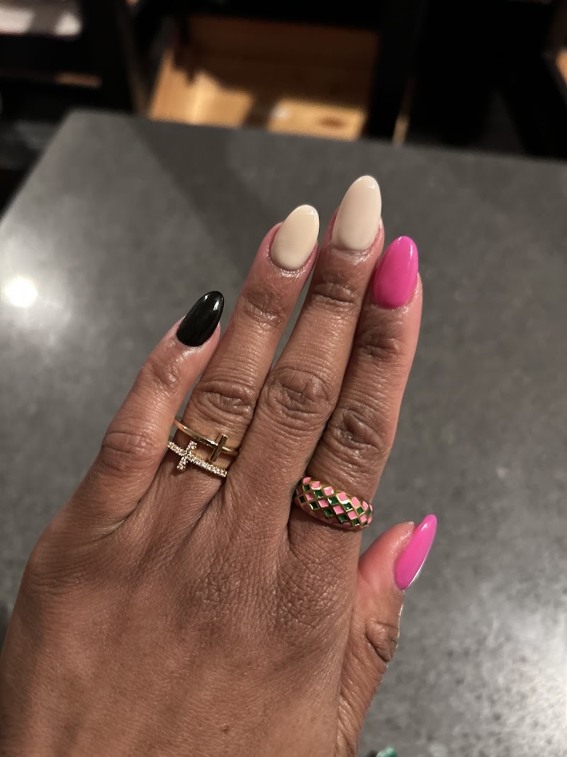 Nail Salon at Popping Nails SPA in New York