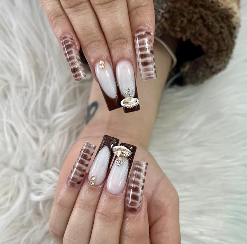 Nail Art at Blue Nails Lounge in New York