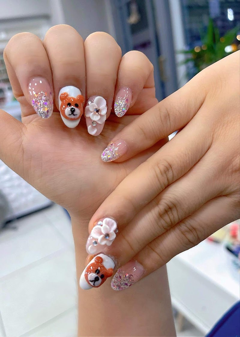 3D Nails nail design by Julie Nails and Wellness in London