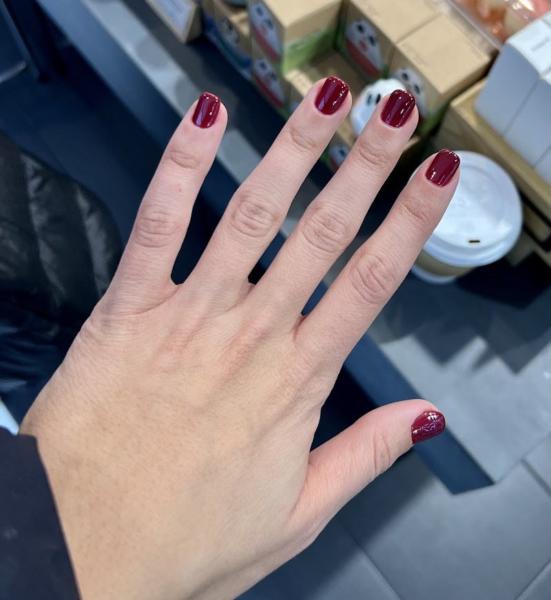 Oval at Coco Young Nail Salon in New York