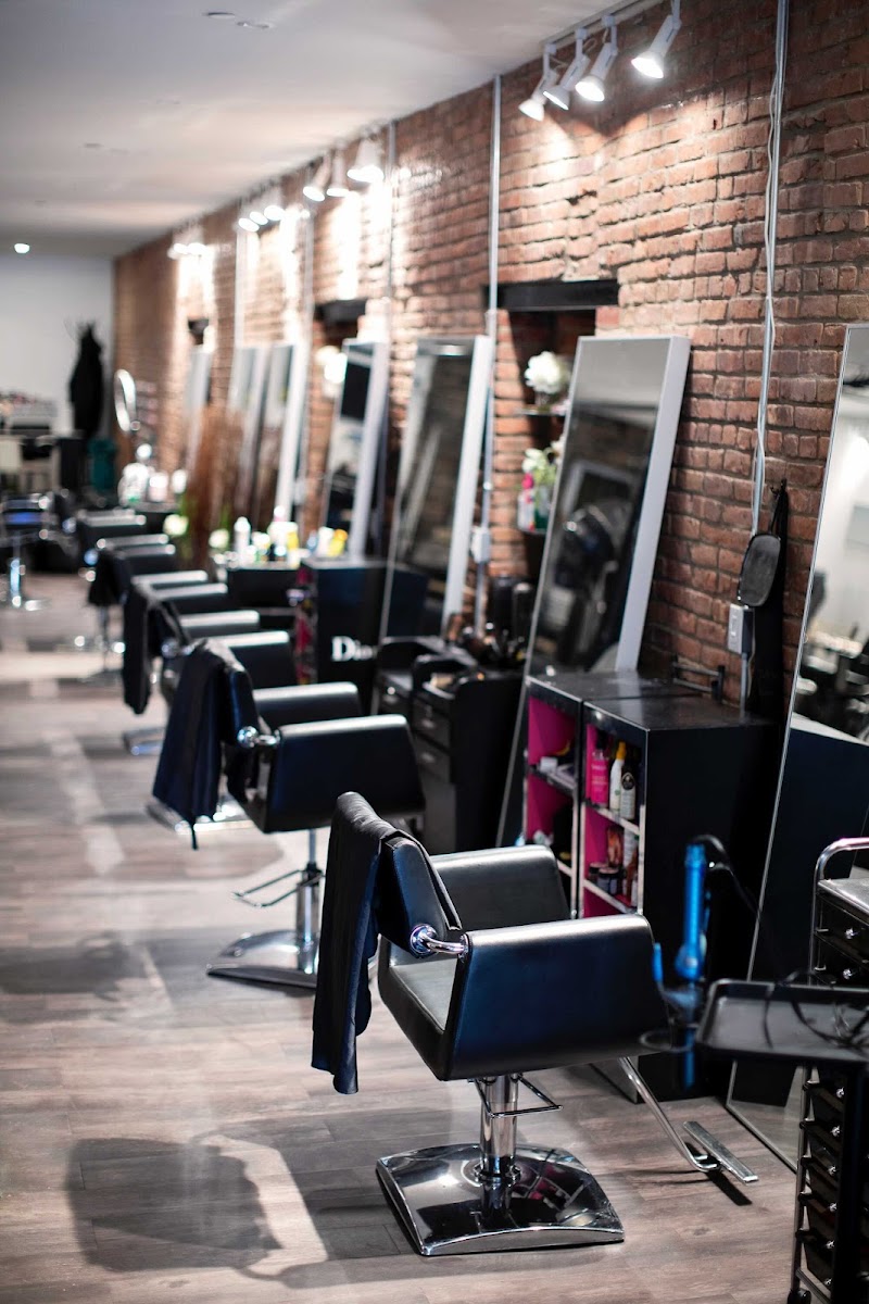 3D Nails nail design by The Beauty Cave in New York