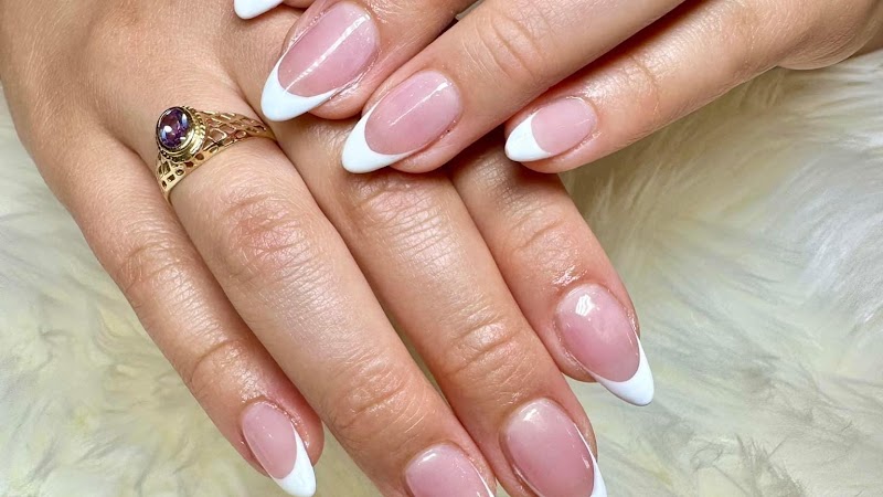 Minimal Nails nail design by April's Nail & Spa in Chicago