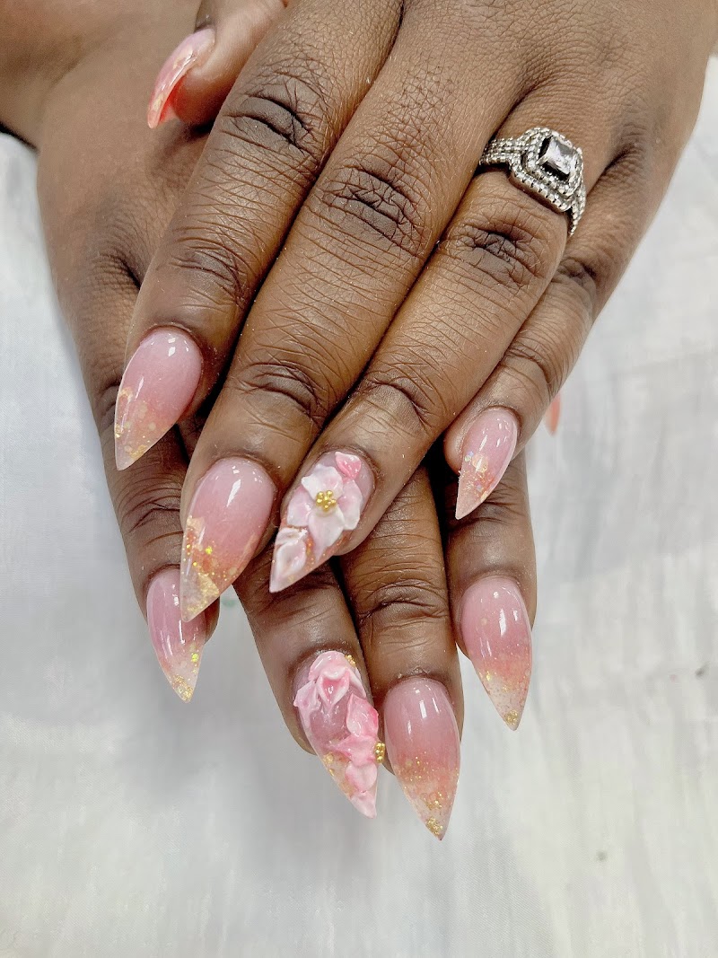 Nail Art at Color Life Nail & SPA in New York