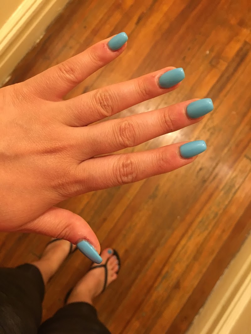 Christmas Nails nail design by Star Nail USA Inc in New York