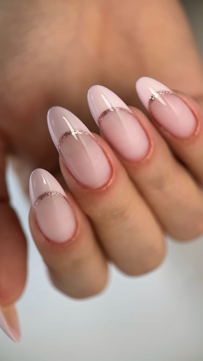 Nude Nails nail design by Nail Art
