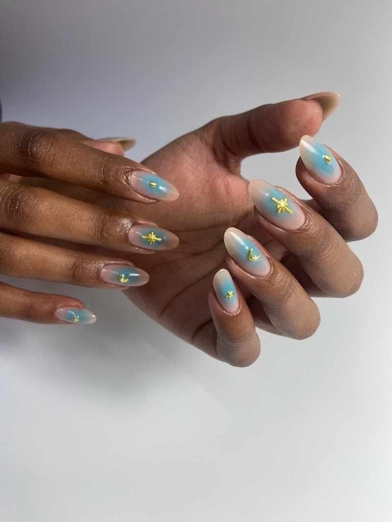 Nude Nails nail design by Nail Art