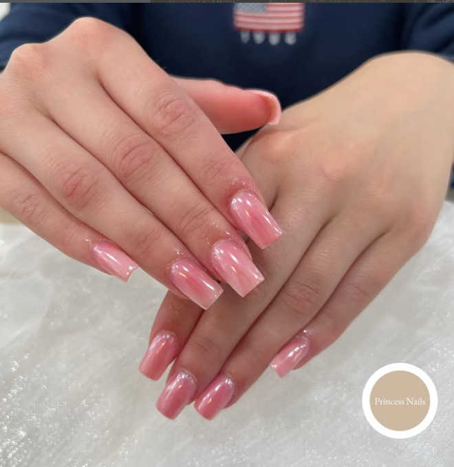 Valentine's Nails nail design by Princess Nails - Fulham Broadway in London