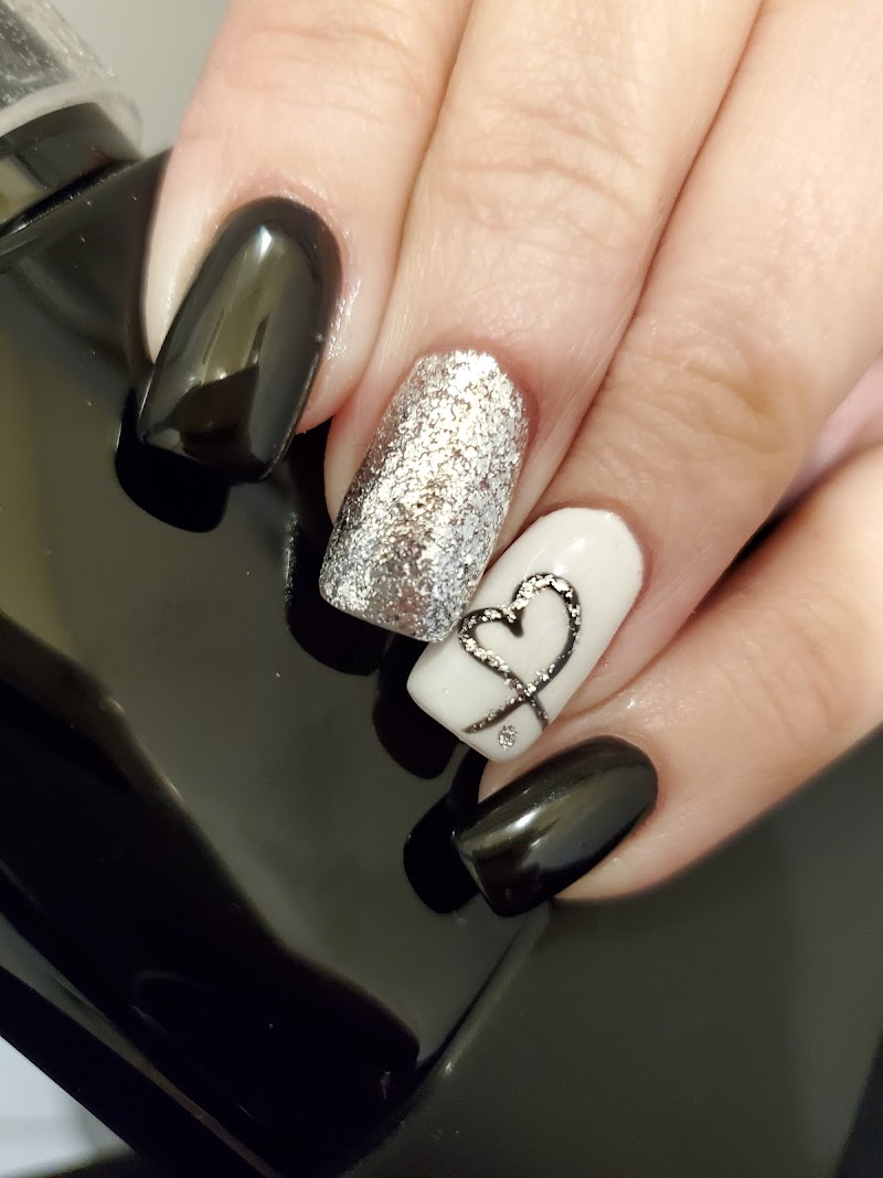 Bridal Nails nail design by NAILS & SPA. in New York