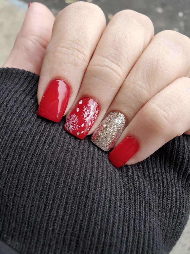 Bridal Nails nail design by NAILS & SPA. in New York