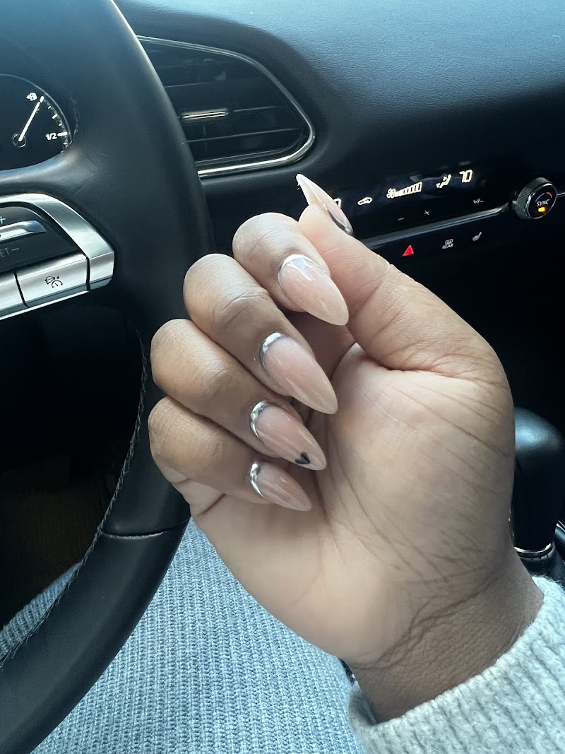 Vacation Nails nail design by Grace Nails in New York