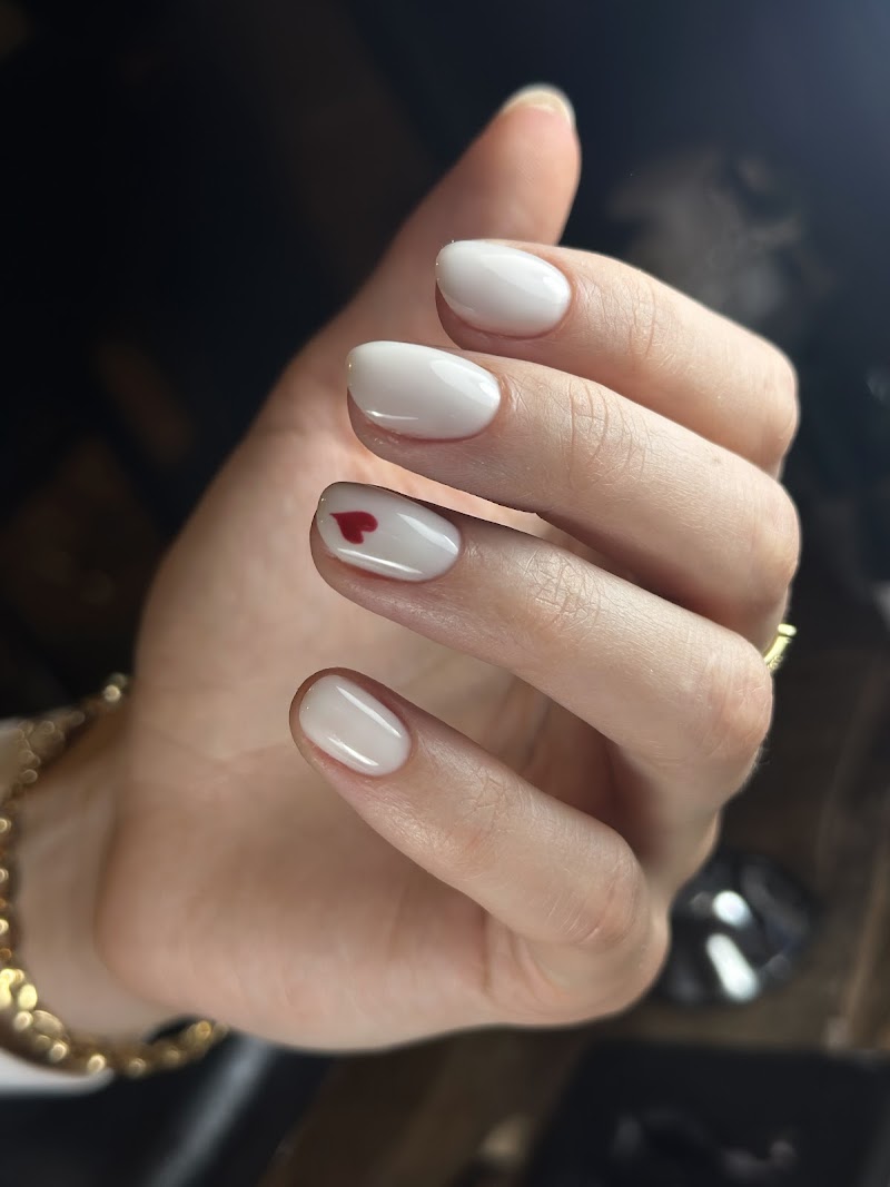 Wedding Nails nail design by Mukaddas Nails NYC in New York