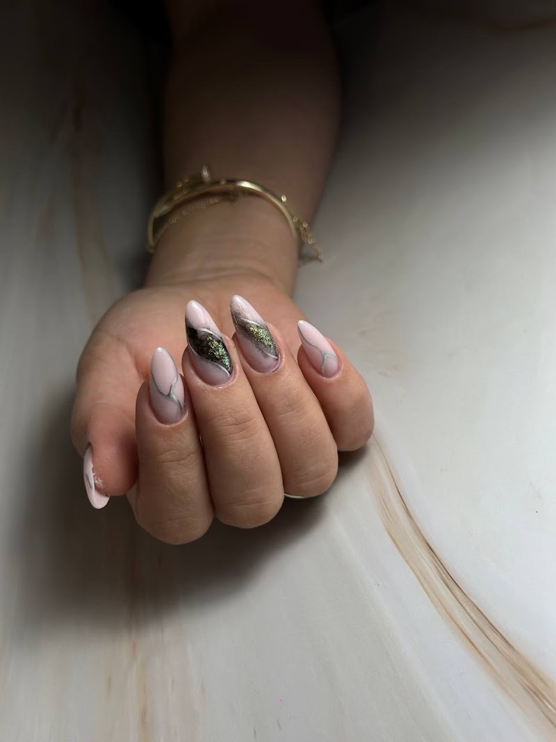 Wedding Nails nail design by Mukaddas Nails NYC in New York
