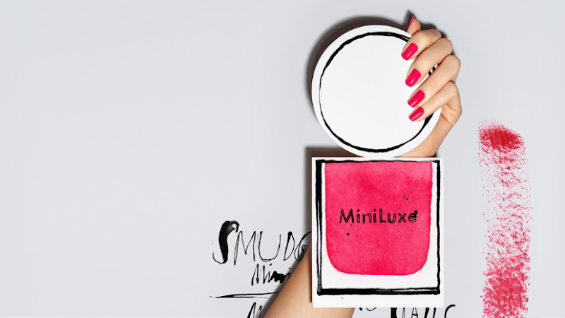 Neon Nails nail design by MiniLuxe Brentwood in Los Angeles