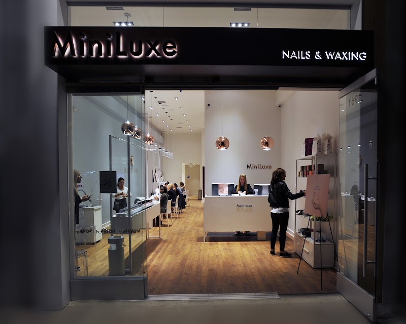 Neon Nails nail design by MiniLuxe Brentwood in Los Angeles