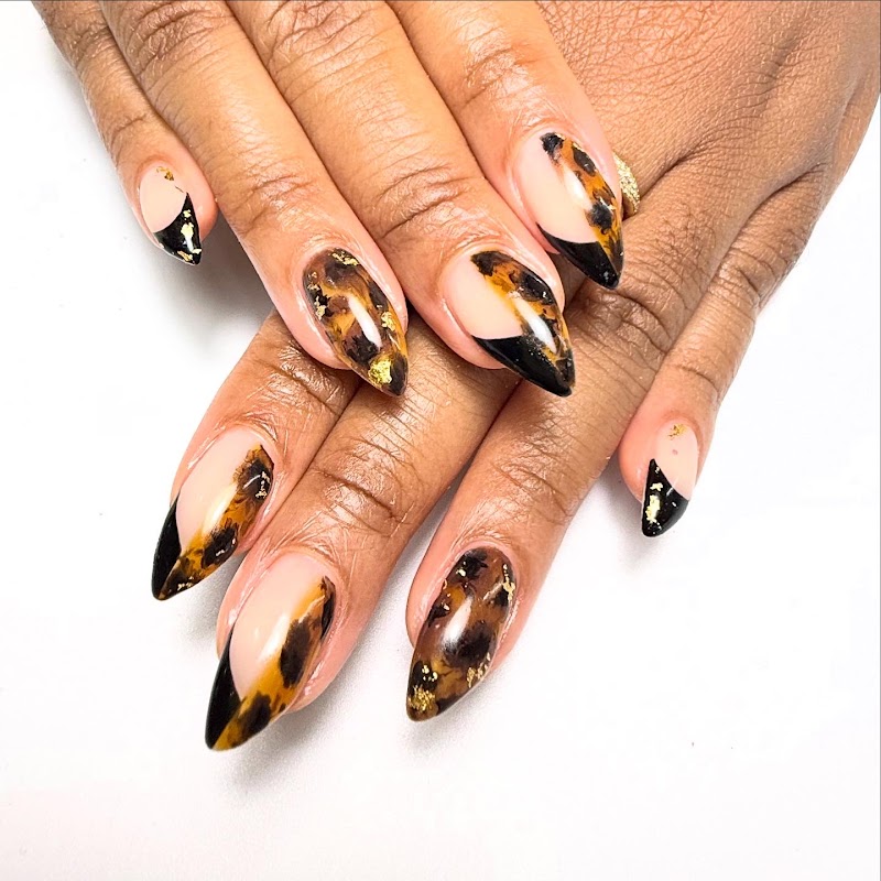 Boho Nails nail design by Fumic Jewelry Nail in New York