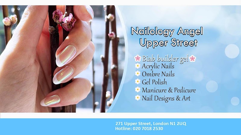 Holographic Nails nail design by Nailology Angel - Goswell Road