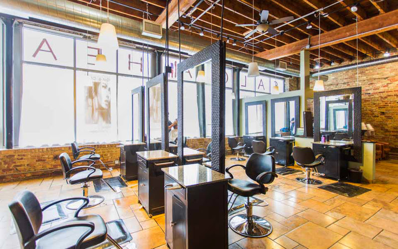 Nail Salon at Salon Heaven & SPA in Chicago