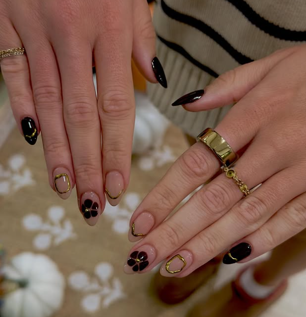 Marble Nails nail design by NailsNeedLove Studio II