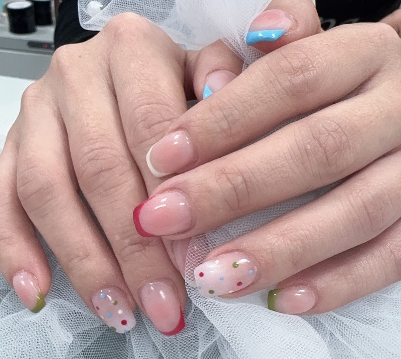 Four Seasons Nail SPA - Nail Salon in New York