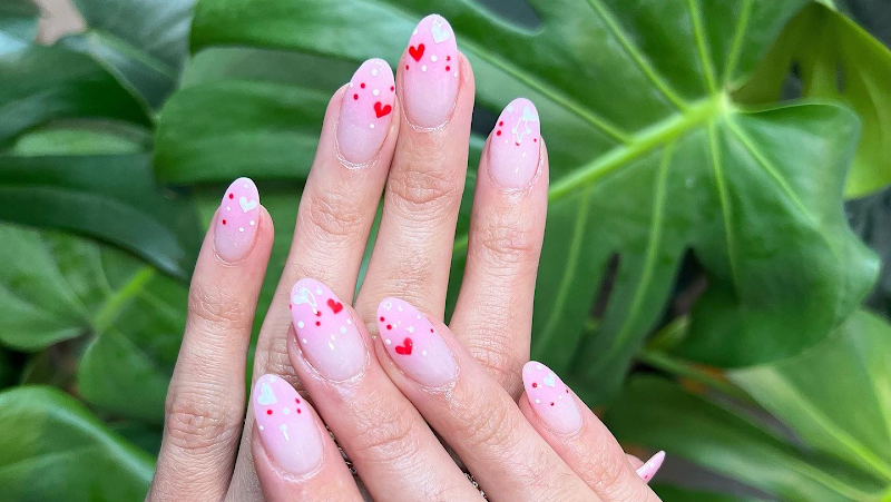 Nail Art at Victoria Nail Bar in London