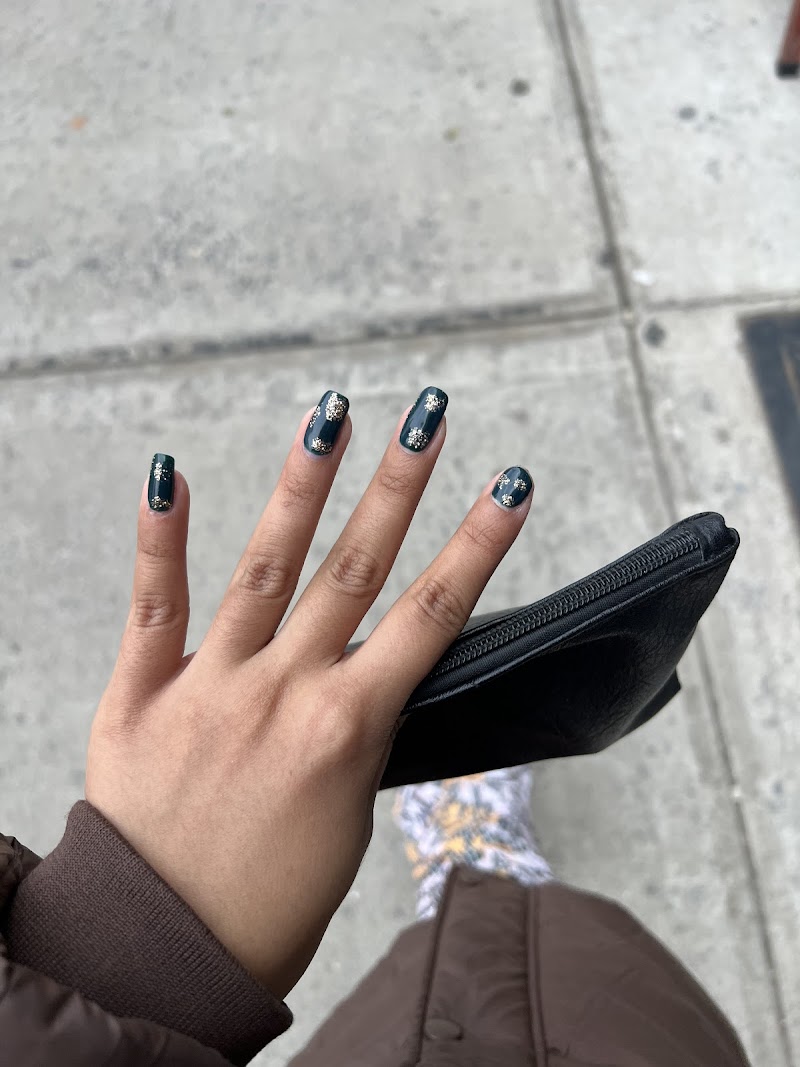 Christmas Nails nail design by Pema Nails in New York