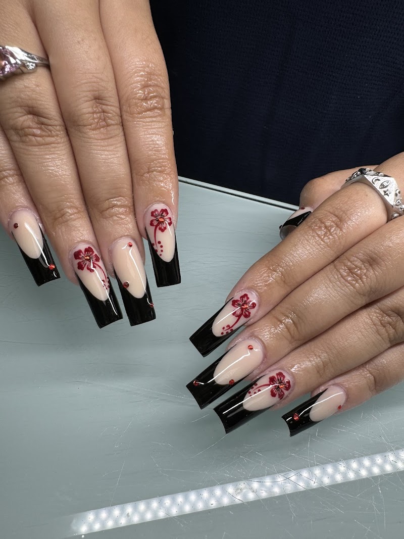 Ombre Nails nail design by Yary’s Nails in Miami