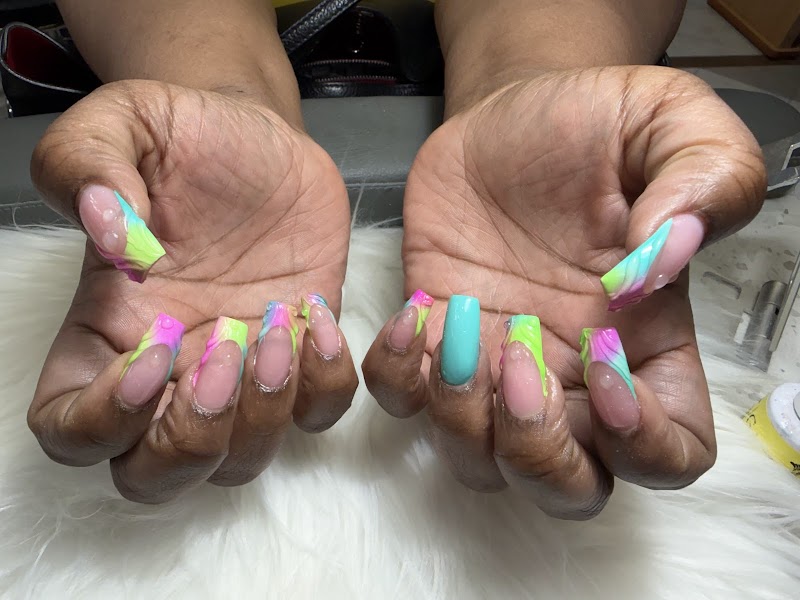 Rainbow Nails 9 - Nail Salon in New York