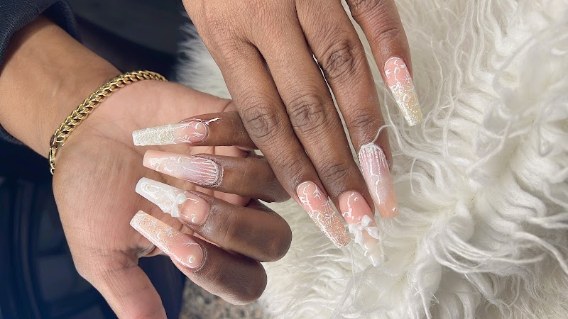 Coffin Nails nail design by Mimi's Nails & Spa in Los Angeles