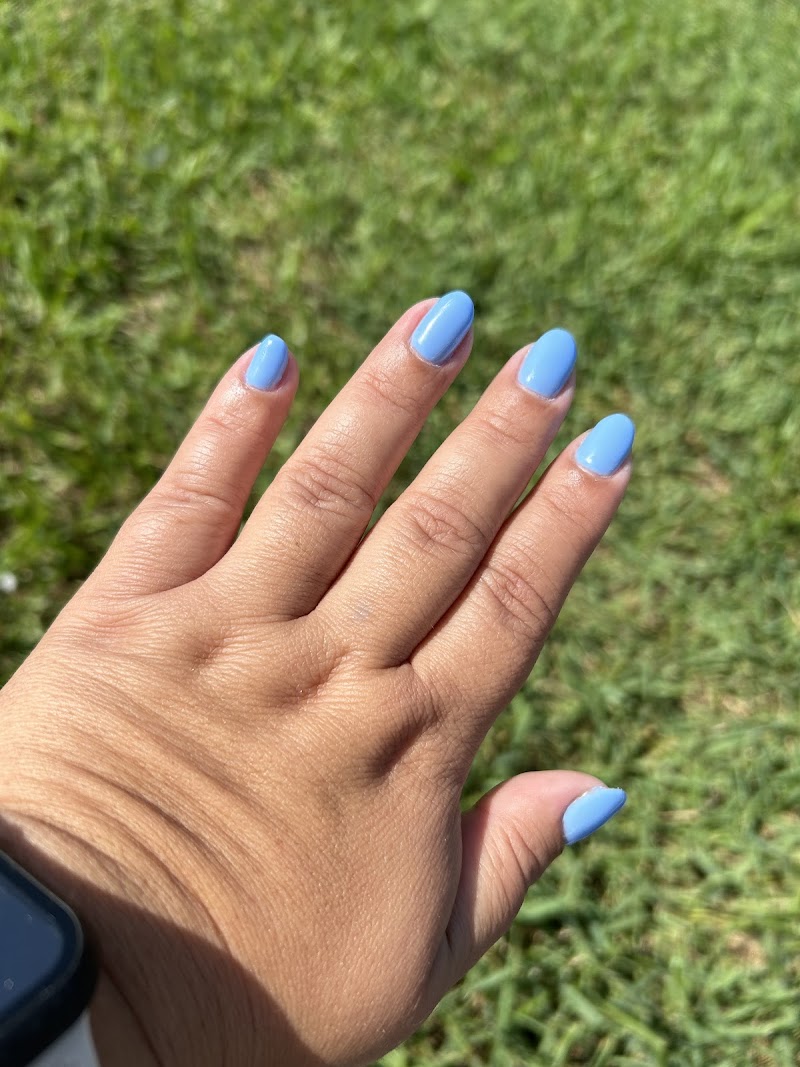 Pink Nails nail design by Lucelly Isaza Nails + Beauty Studio