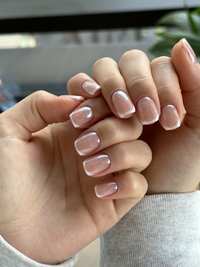Nude Nails nail design by ManiMaker - Russian manicure & pedicure