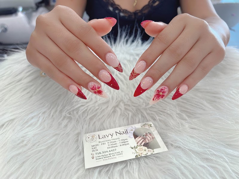 Gel-X nail design by Lavy Nail in New York
