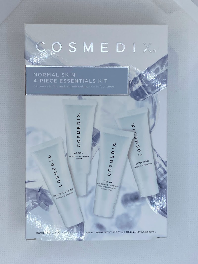 Marble Nails nail design by Cherry Blossom Beauty Salon Shoreditch