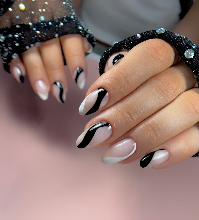 Spring Nails nail design by Nailsart by Karla in Miami