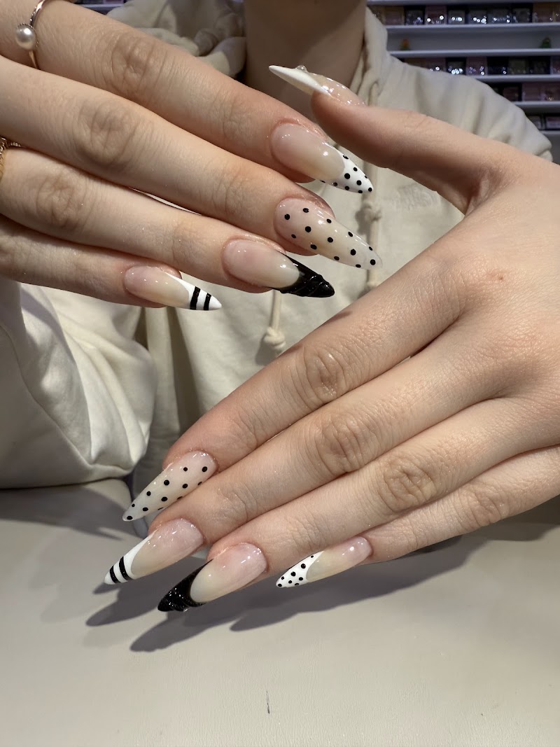 Gel-X nail design by Create Beauty Nail Inc in New York