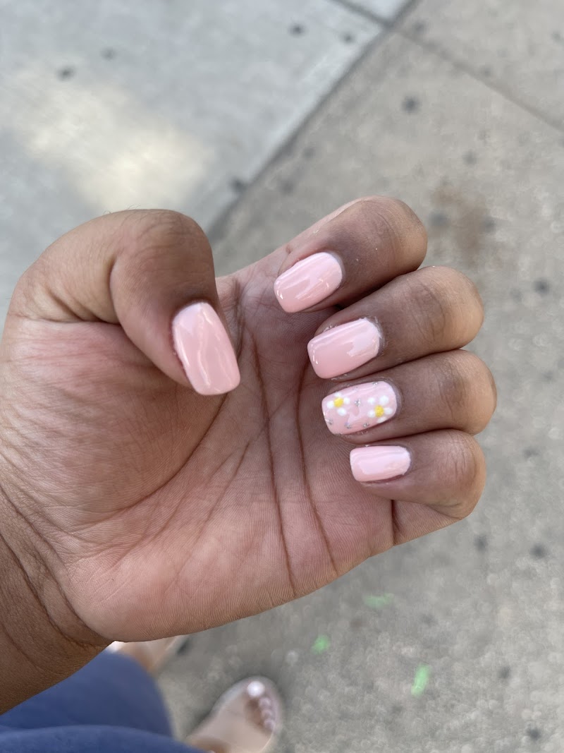 Nail Art at New Ten Nails in New York