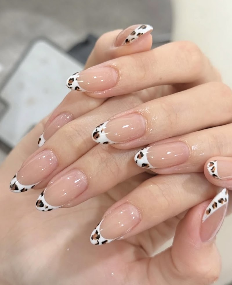 Stiletto Nails nail design by Làmay Nail Spa — DTLA in Los Angeles