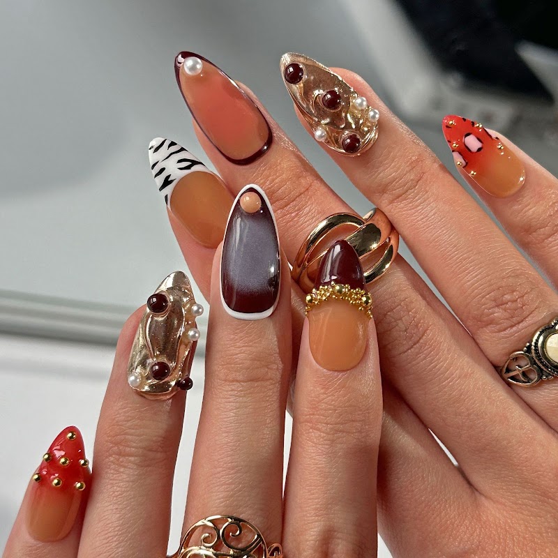 Stiletto Nails nail design by Làmay Nail Spa — DTLA in Los Angeles