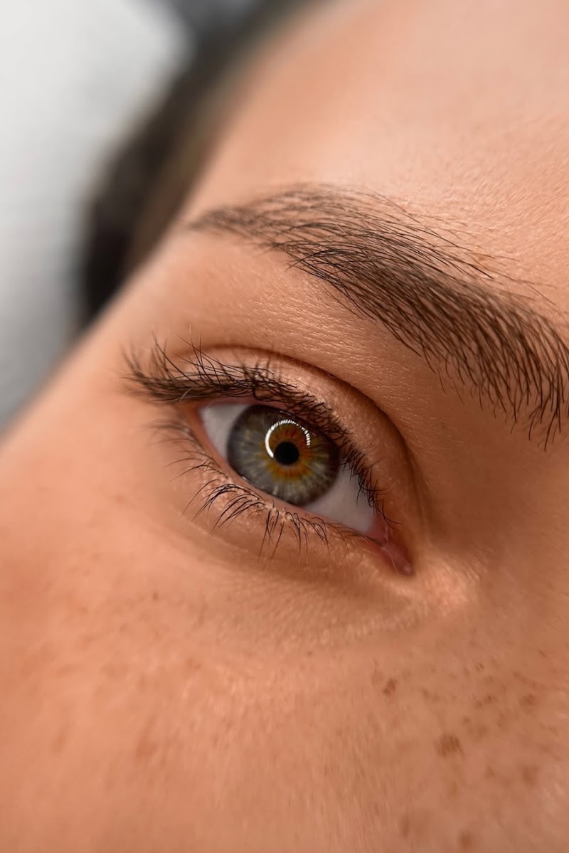 Gel-X nail design by LE BRONZE BEAUTY BAR in Los Angeles