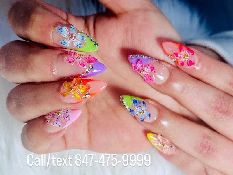 Nail Art at Tia Nails - Nail Salon Evanston in Chicago