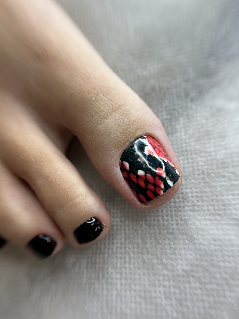 Spring Nails nail design by WHY NOT NAILS in New York