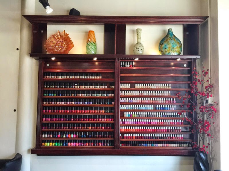 Nail Salon at Ardor Nail Lounge in Chicago