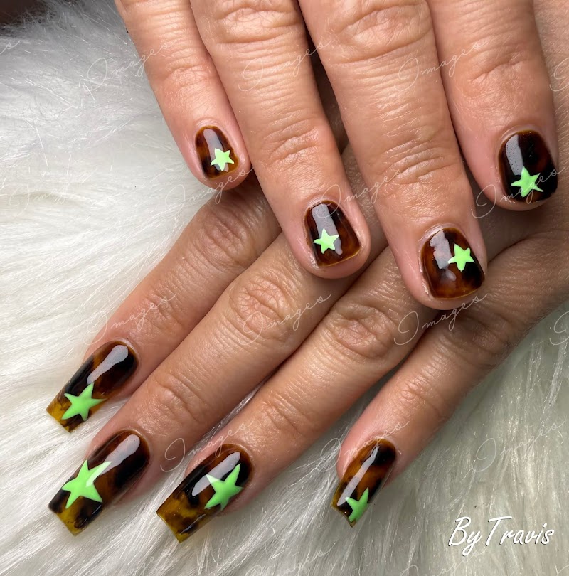 Halloween Nails nail design by Images Luxury Nail Lounge in Los Angeles