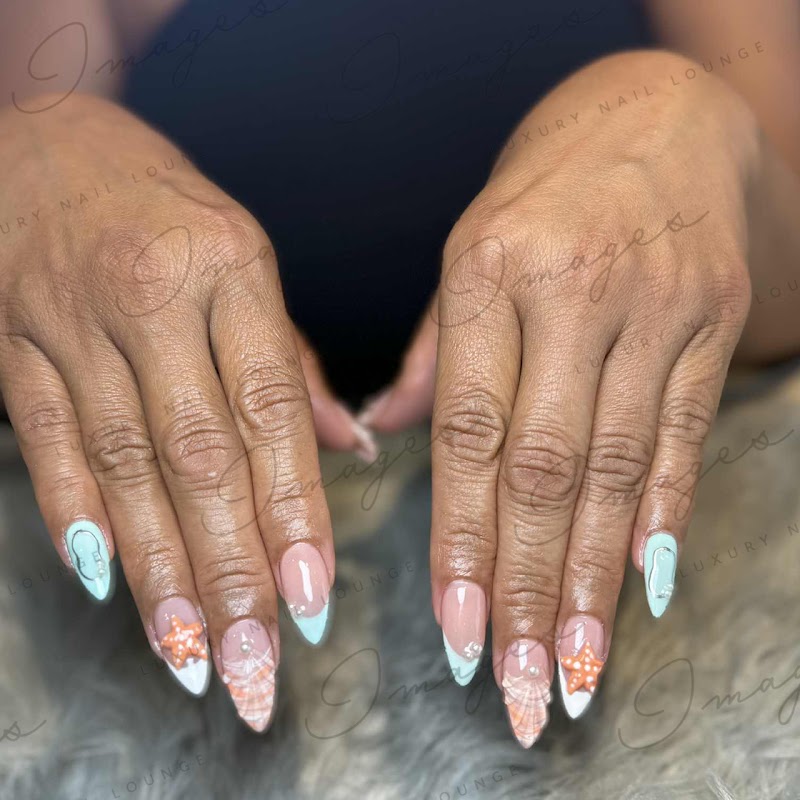 Halloween Nails nail design by Images Luxury Nail Lounge in Los Angeles