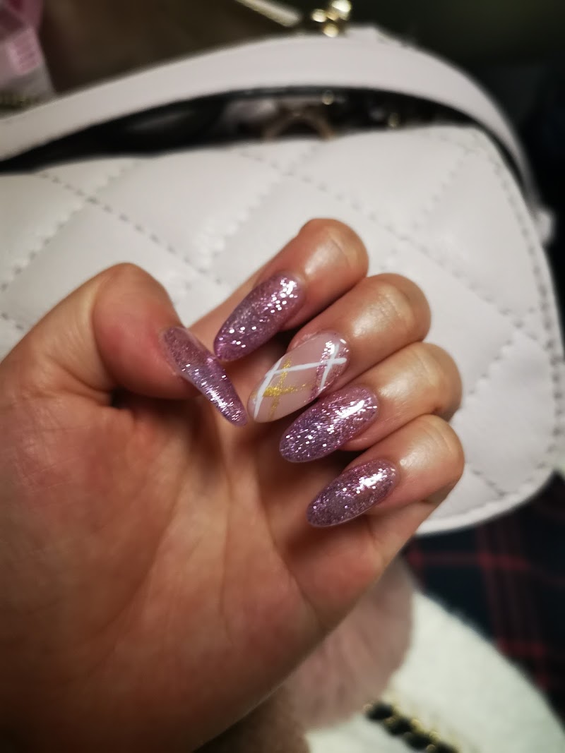 Marble Nails nail design by Polish by Sand Spa Weho in Los Angeles