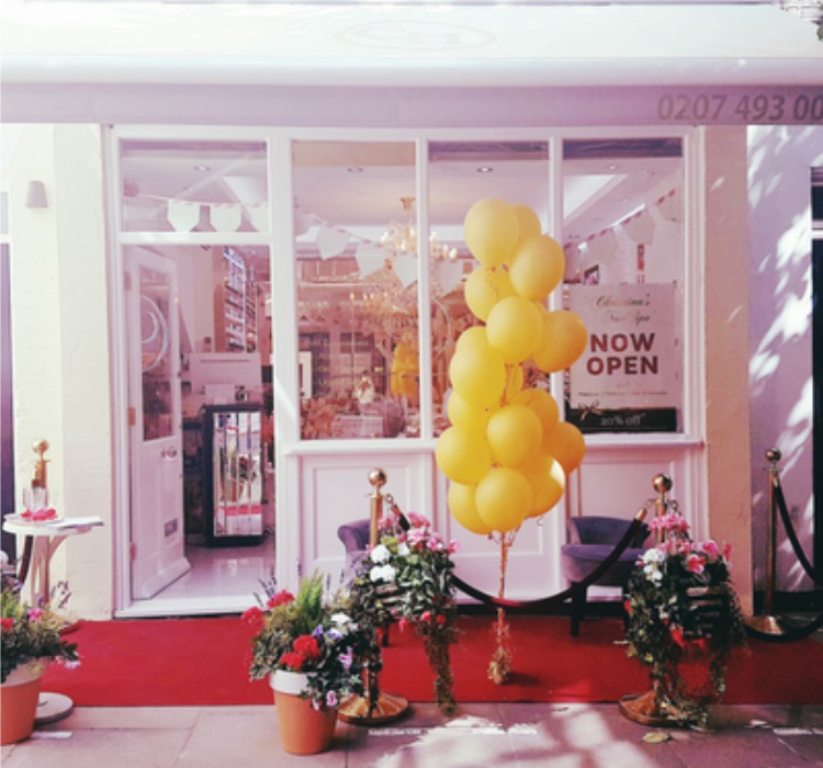 Nail Salon at Star Nails in London