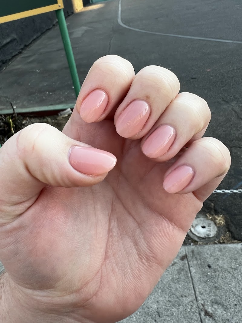 Nail Salon at Lanicure Nail Bar in Los Angeles