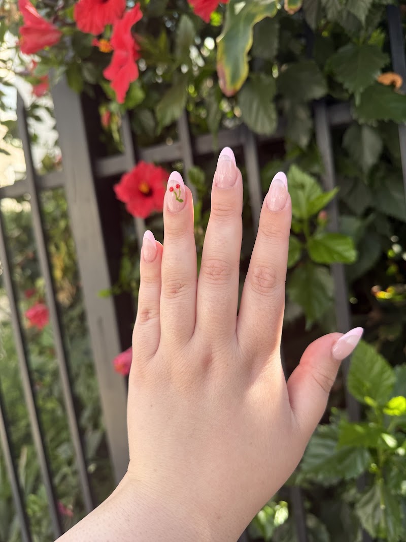 Nail Salon at Lanicure Nail Bar in Los Angeles
